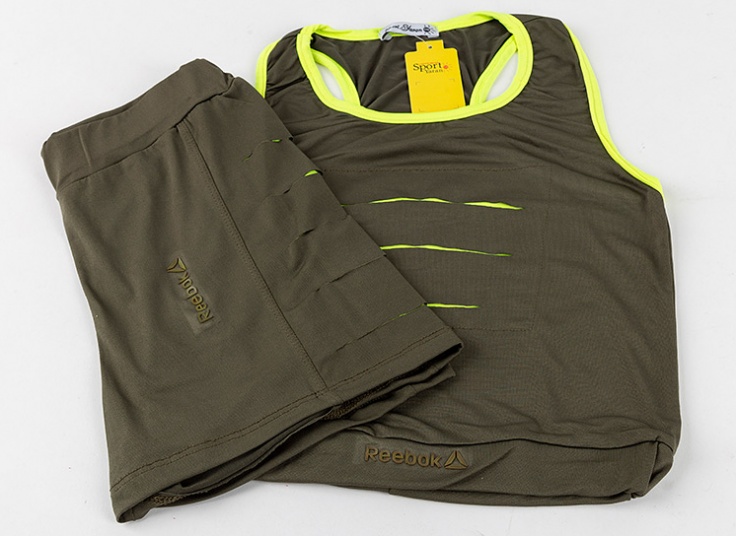 ست نیم تنه و شلوارک Reebok