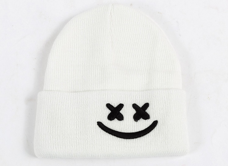 کلاه بافت Marshmello