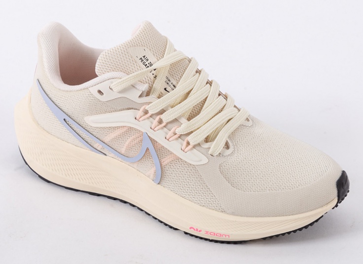 کتانی زنانه Nike Air Zoom Pegasus 39