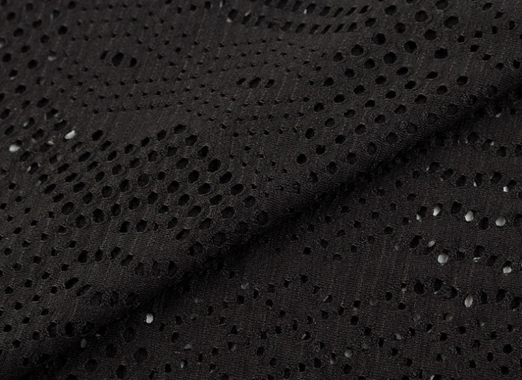 زیر سارافونی توری