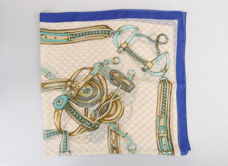 روسری حریر Fendi