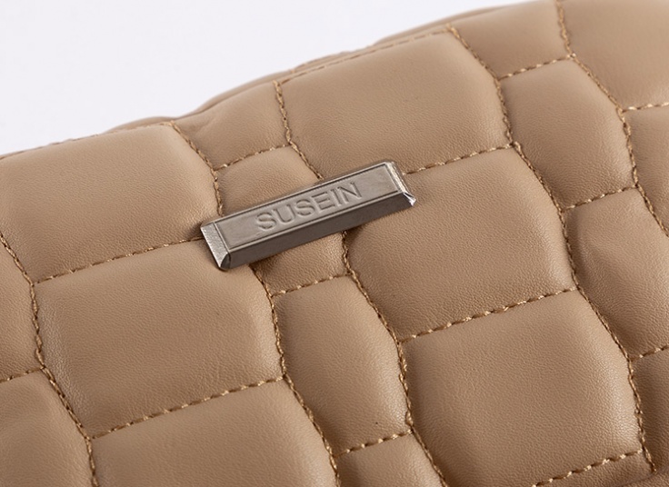 کیف پاسپورتی fashion style