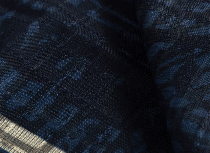 شال نخی منگوله دار