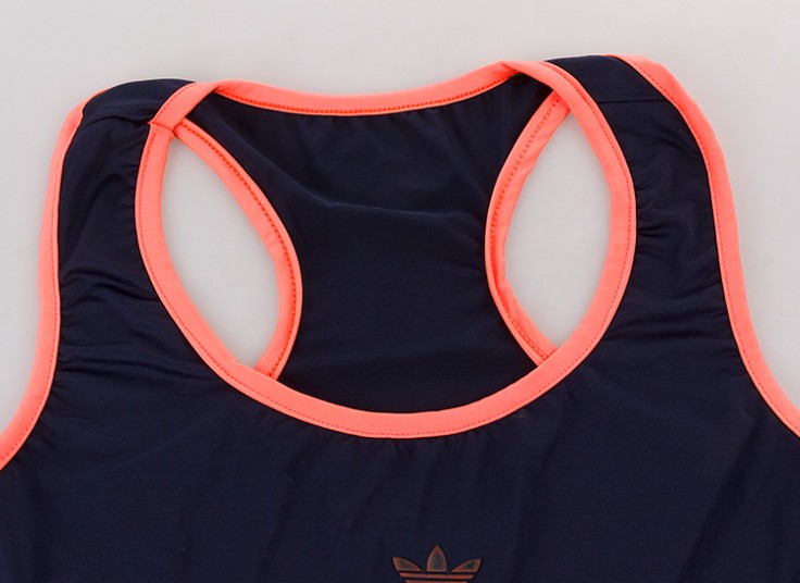 ست نیم تنه و شورتک طرح adidas