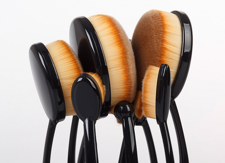 ست براش آرایشی چرمی Huda Beauty