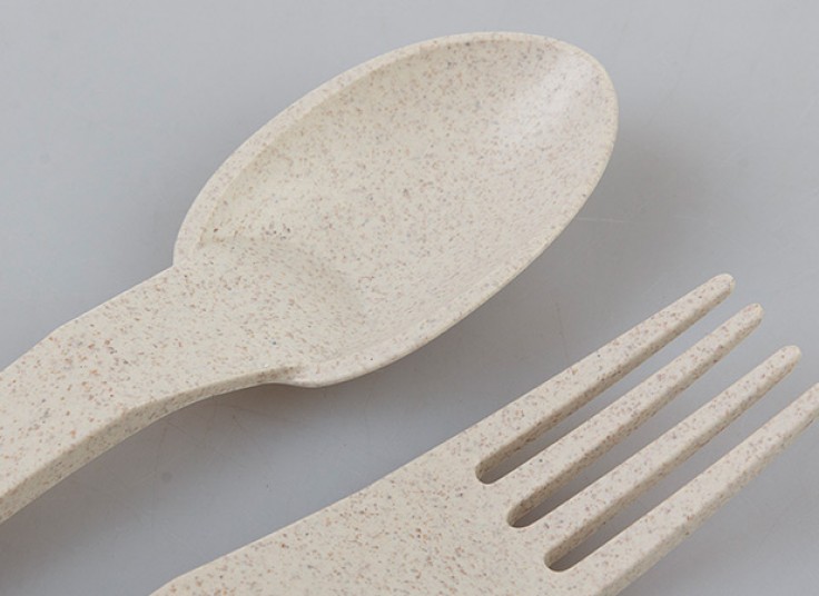 ست قاشق چنگال و چاپستیک