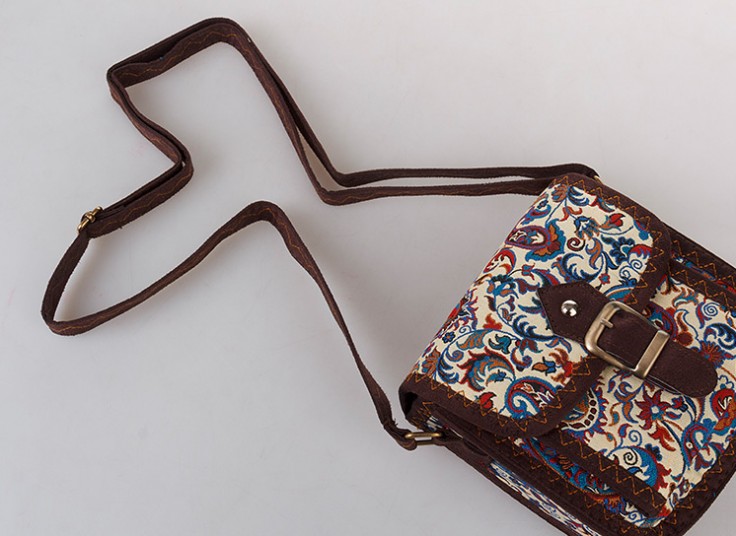 کیف دوشی سنتی زنانه