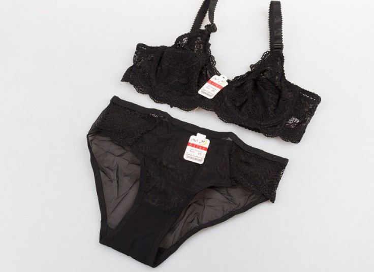 ست لباس زیر زنانه Ailar