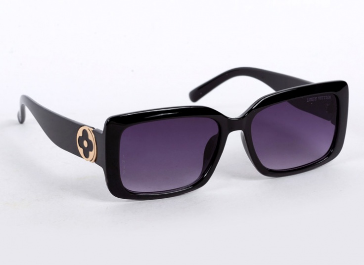 عینک آفتابی زنانه LouisVuitton مدل 1821