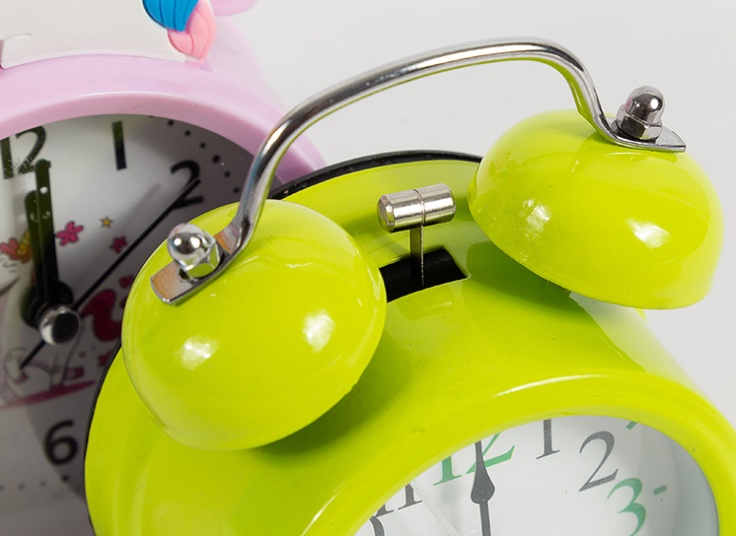 انواع ساعت رومیزی شماته دار