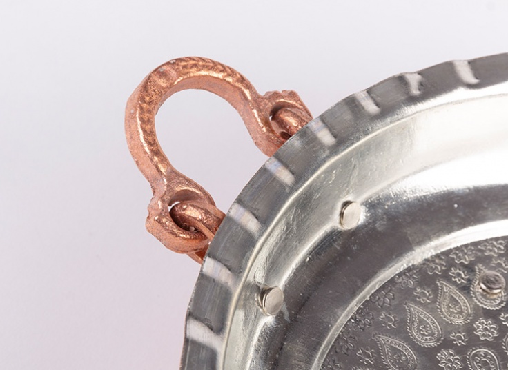 ظروف مسی طرحدار