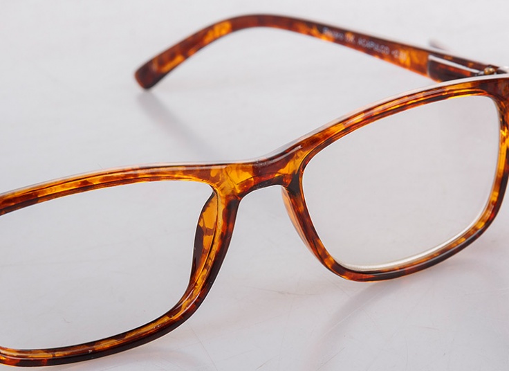 سری جدید عینک طبی REZARO