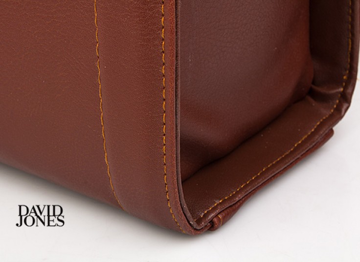 کیف زنانه David Jones مدل صندوقی