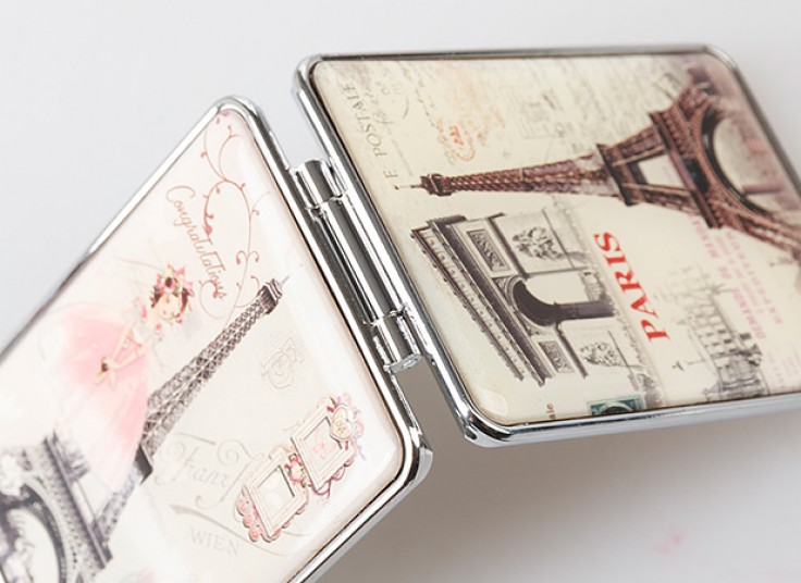 آینه جیبی زوم دار