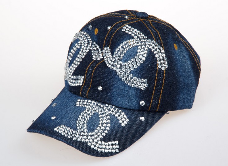 کلاه کپ نگین دار