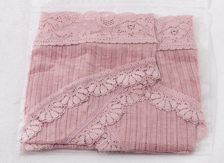 لباس زیر زنانه توری