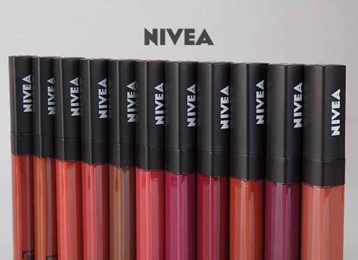 رژلب مایع NIVEA