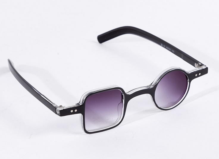 عینک آفتابی فانتزی مدل 50-91