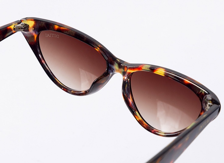 عینک آفتابی زنانه Ditiai مدل 3407