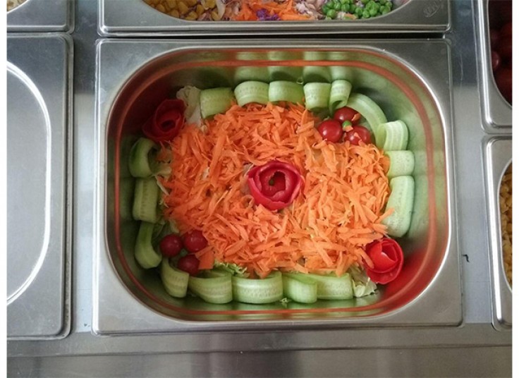 رستوران چنگال پلاس