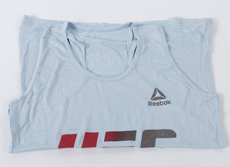 تاپ زنانه طرح Reebok