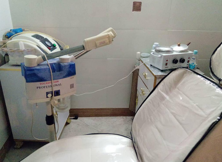 سالن زیبایی دیبا