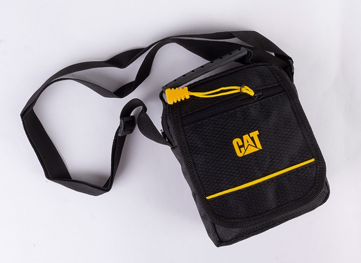 کیف کج برزنتی CAT