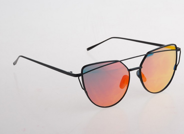 عینک آفتابی طرح Dior