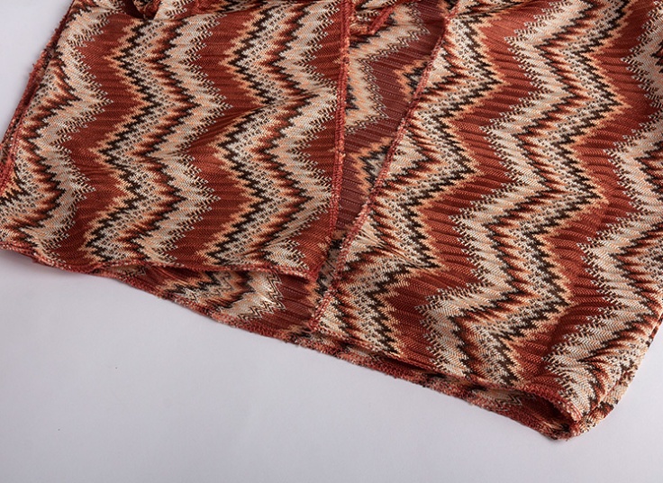 مانتو جلوباز طرحدار HMK