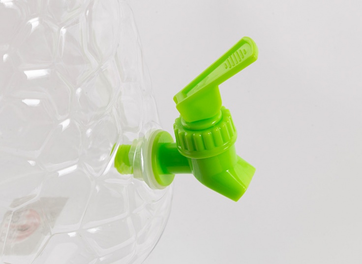 کلمن شیردار Victor