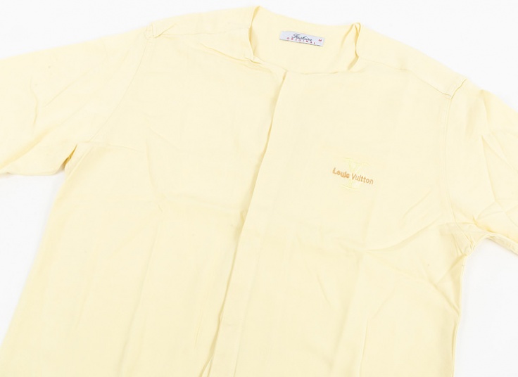 پیراهن مردانه یقه گرد طرح LV