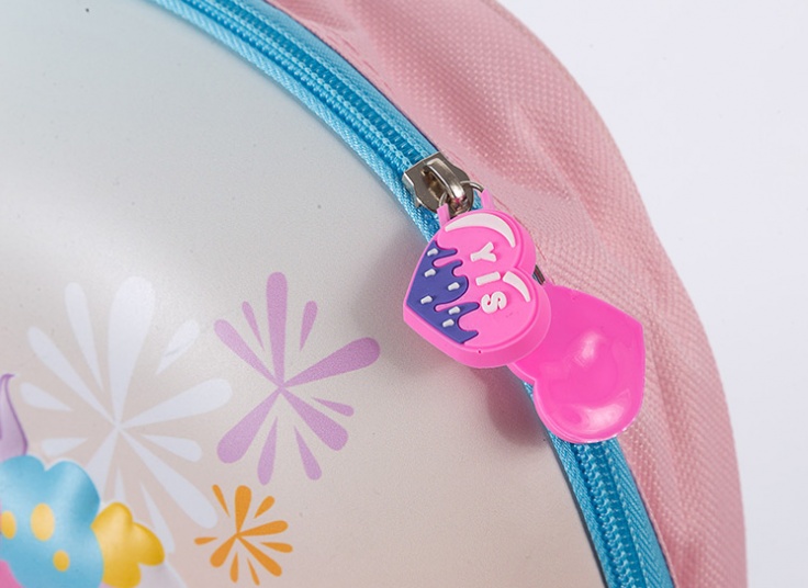 کوله پشتی سه بعدی فانتزی