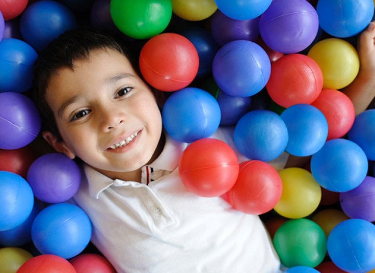 شهربازی سرپوشیده نما