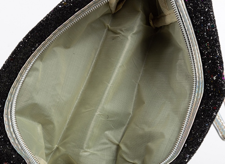 کیف لوازم آرایش اکلیلی