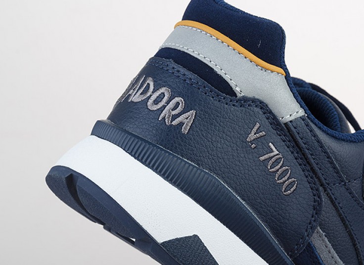 کفش ورزشی Diadora