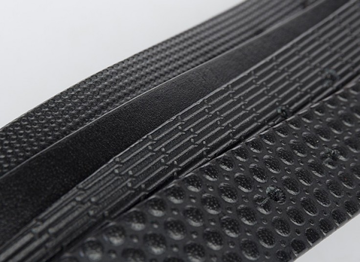 کمربند مردانه Louis Vuitton