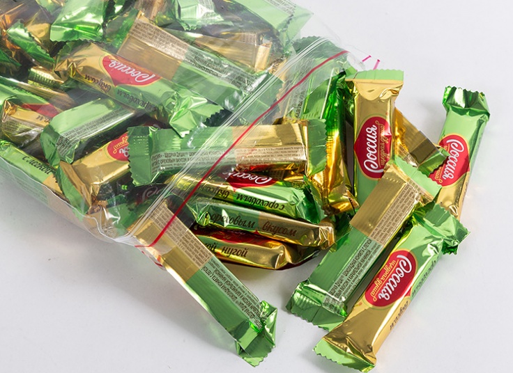 شکلات پذیرایی Poccur