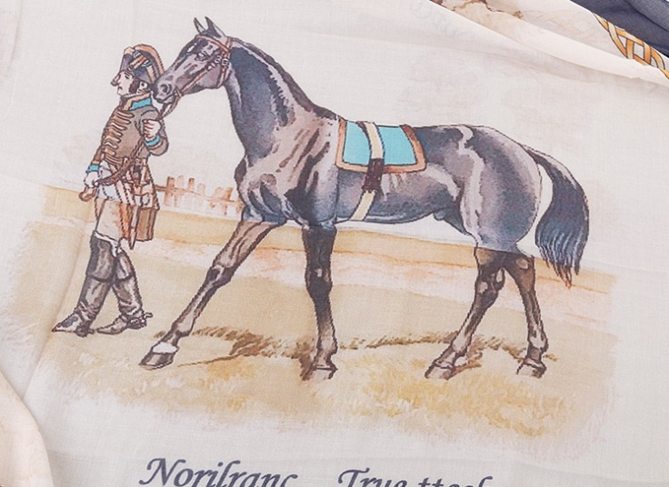 روسری نخی طرح Hermes