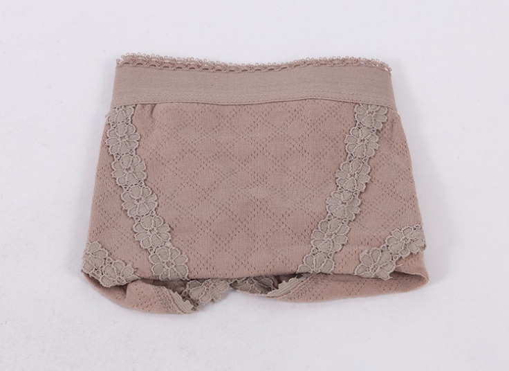 لباس زنانه دانتل دار