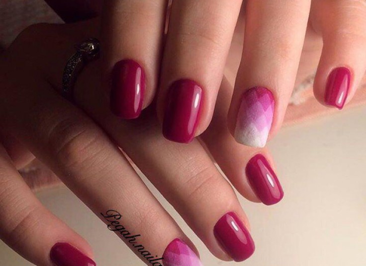 کاشت ناخن پانیذ