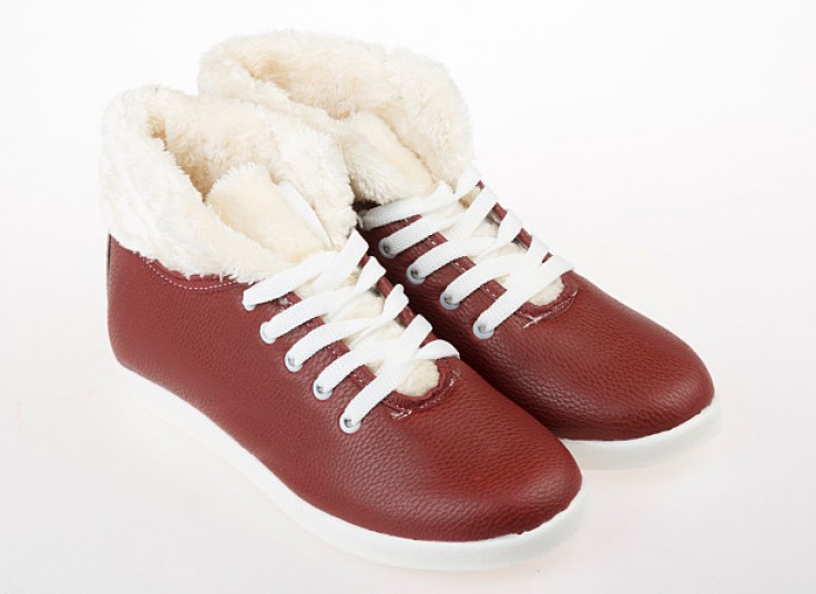 کفش خزدار زنانه