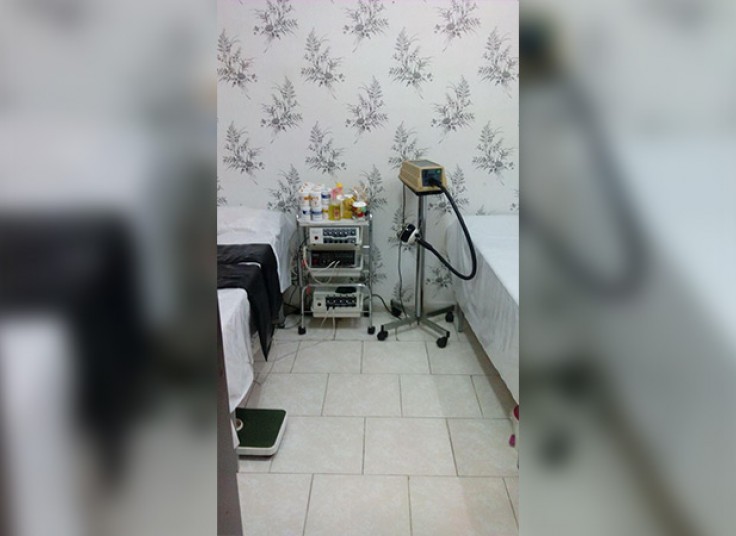 پیرسینگ کلینیک سفیران