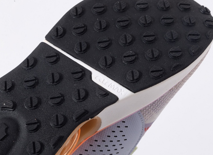 کتانی زنانه Nike Air Max 2021