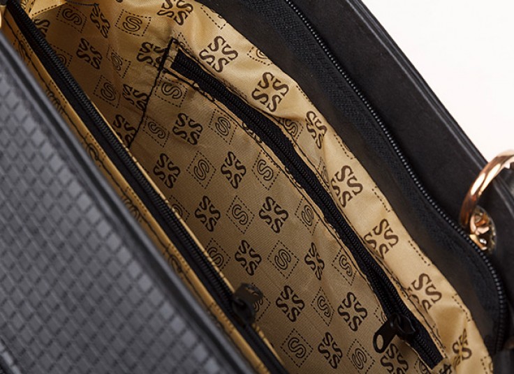 کیف صندوقی زنانه PomPom