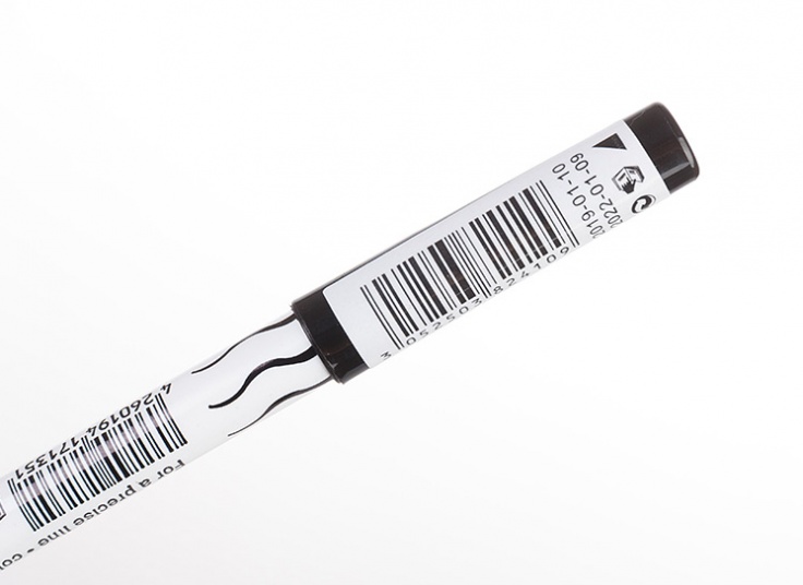 مداد چشم BELL