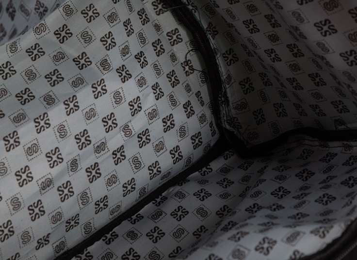 ساک ورزشی چرم Nike