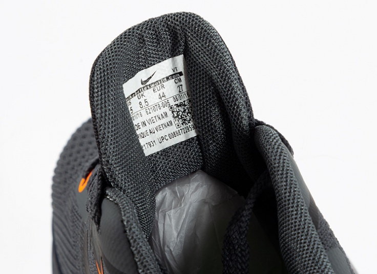 کتانی مردانه Nike مدل T88