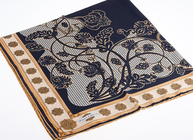 روسری ابریشم Pierre Lauren