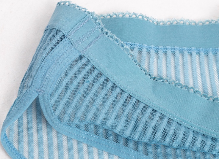 لباس زیر زنانه توری کبریتی‌