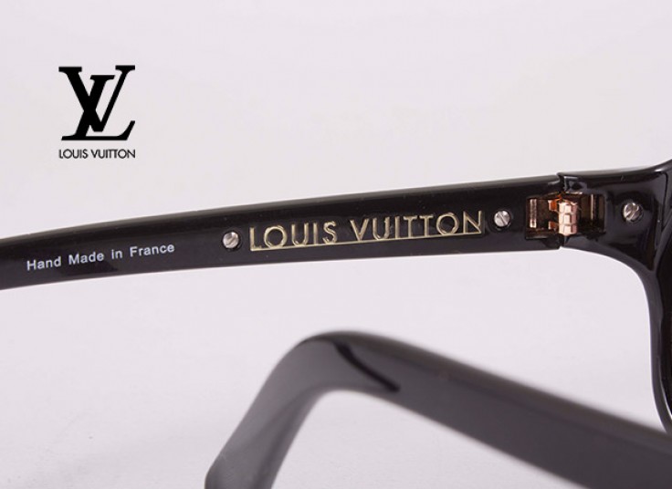 دو مدل عینک highcopy